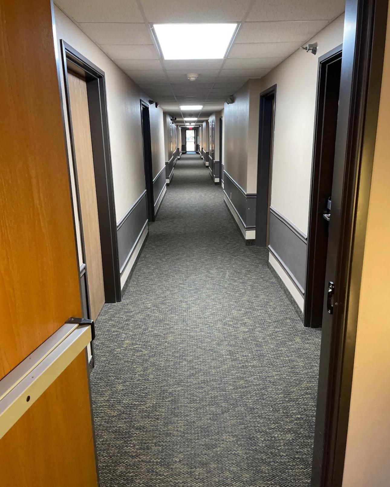 De Smet Super Deluxe Inn & Suites Luaran gambar