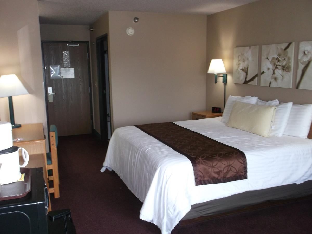 De Smet Super Deluxe Inn & Suites Luaran gambar
