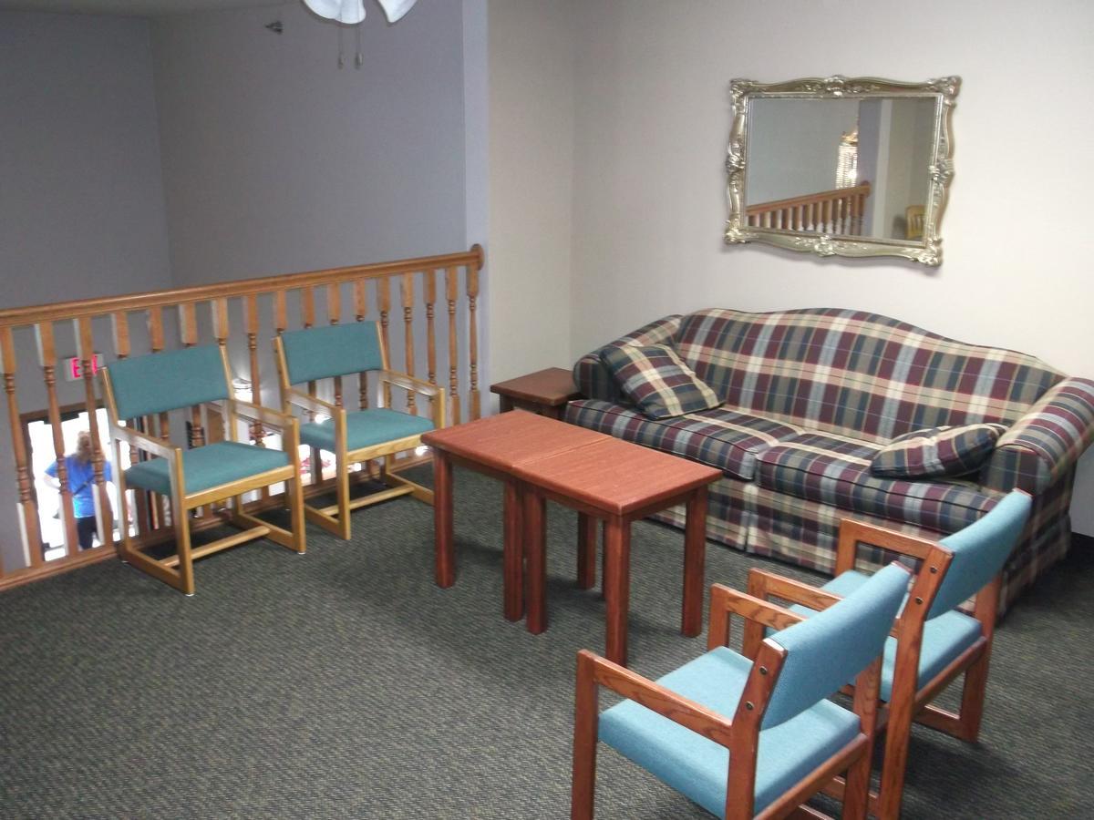De Smet Super Deluxe Inn & Suites Luaran gambar