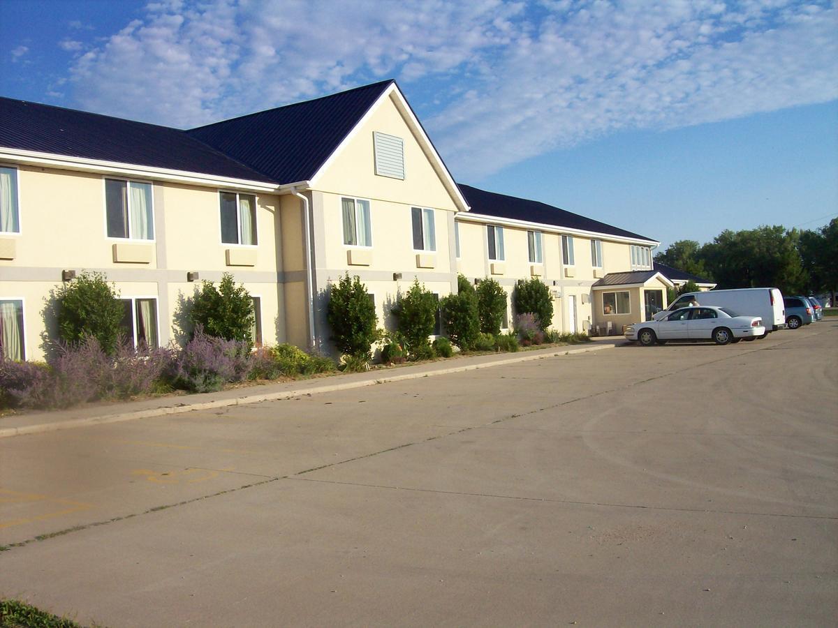 De Smet Super Deluxe Inn & Suites Luaran gambar