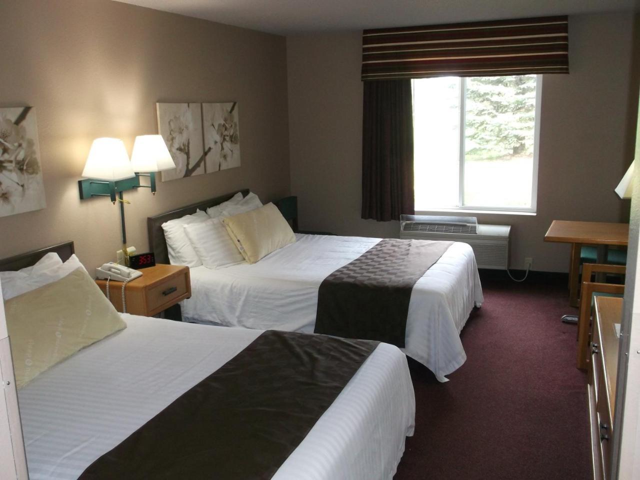 De Smet Super Deluxe Inn & Suites Luaran gambar