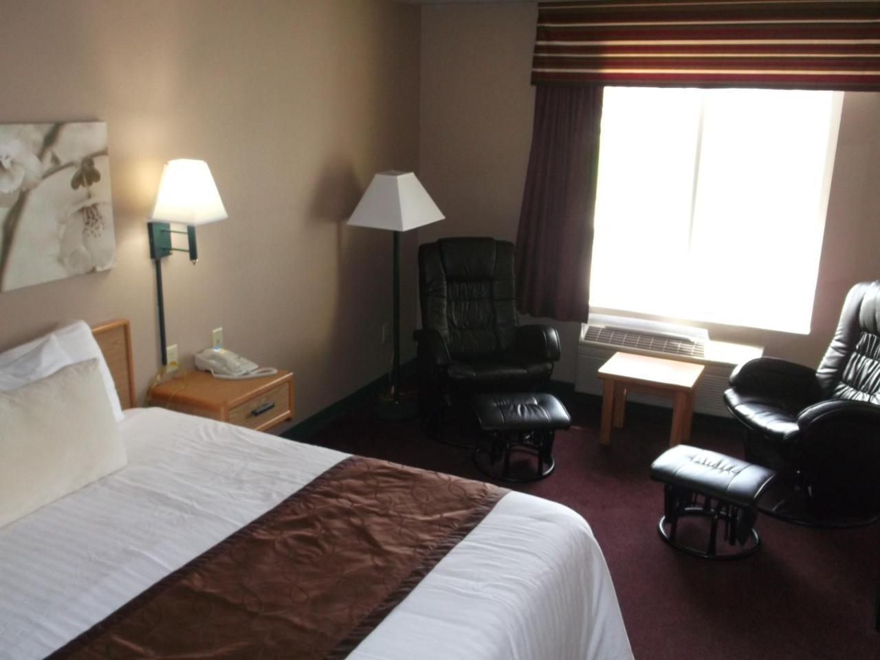 De Smet Super Deluxe Inn & Suites Luaran gambar