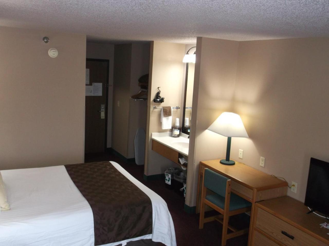 De Smet Super Deluxe Inn & Suites Luaran gambar